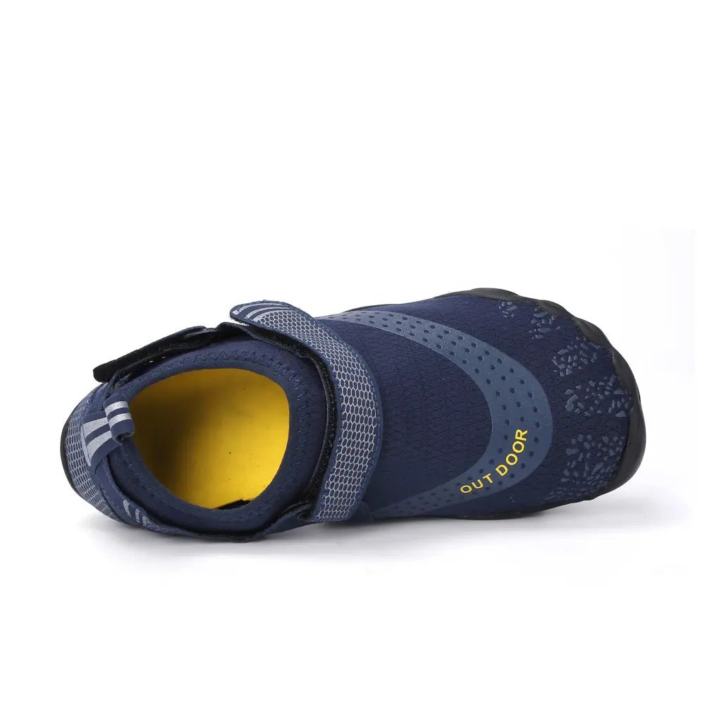 Strappers - Image 22